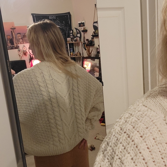 Fate Rhinestoned Collared Sweater - Picture 2 of 8